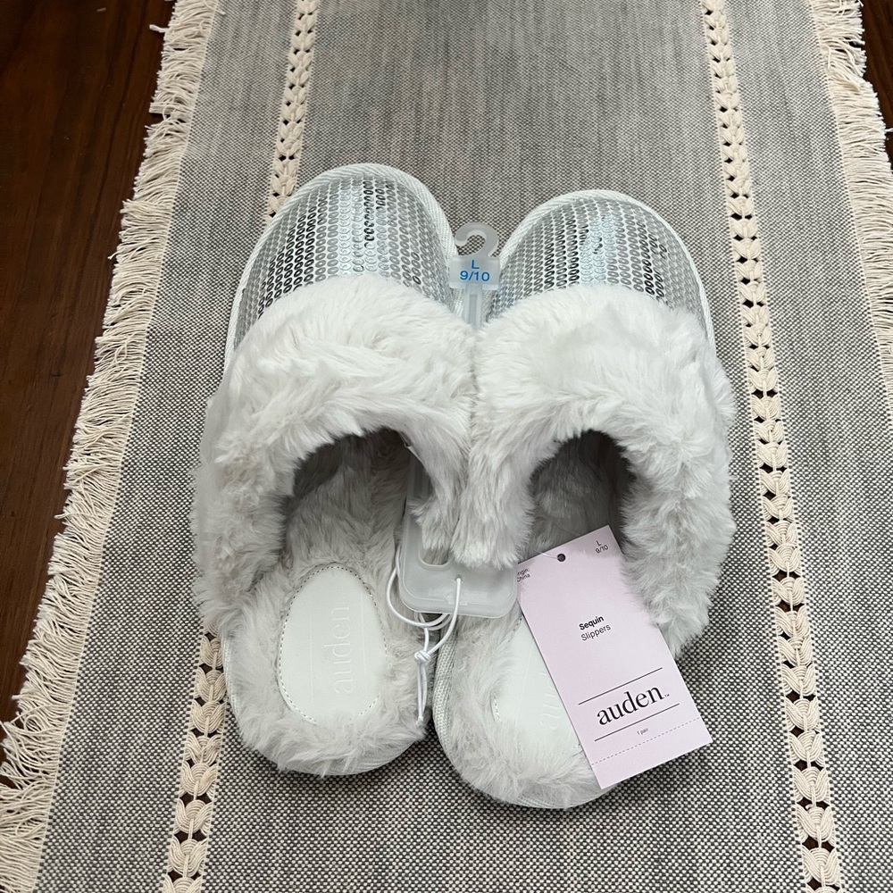 Women's Rae Sequin Scuff Slippers Silver - Auden - SIZE L 9-10 - Picture 4 of 6